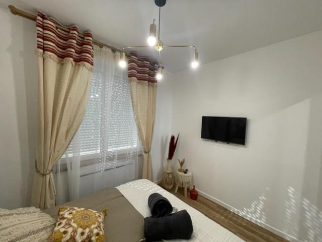 - Le Nuage - Unique, Espace Spa Privatif Et Jardin Avec Plancha Et Salon Privatif, Stationnement Public Gratuit Niort Dış mekan fotoğraf